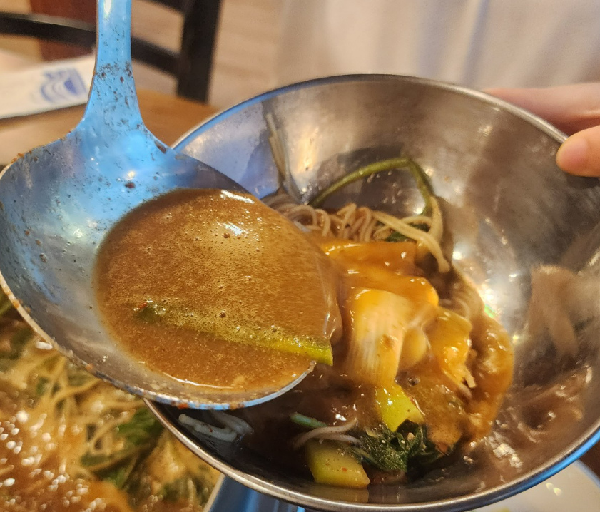 생생정보 행주 추어 매운탕 