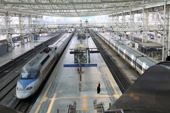 설명절 대이동 KTX 역사