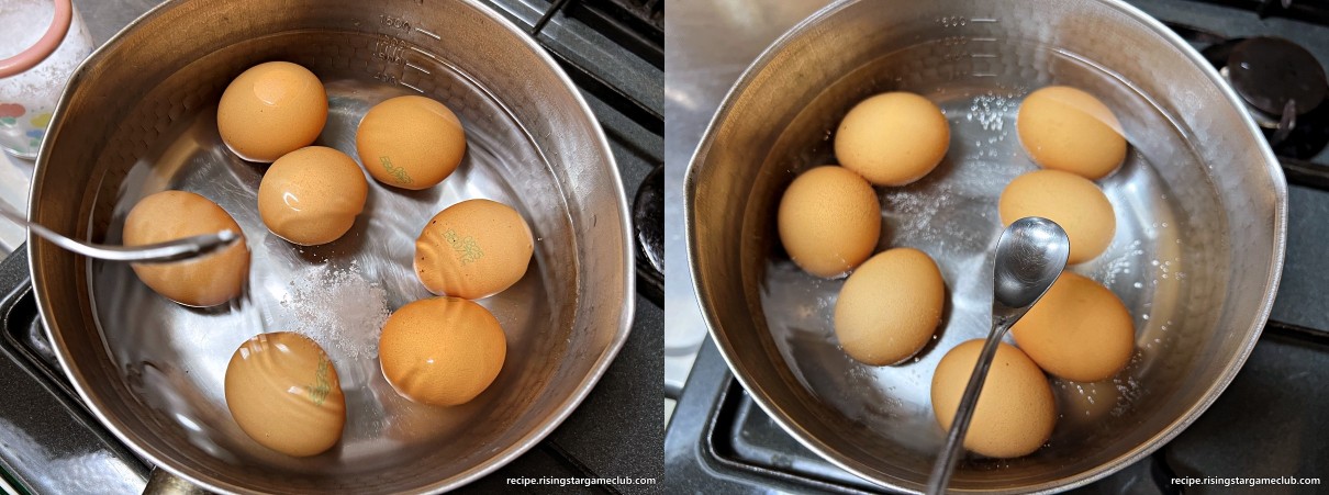 샐러드 빵 (사라다 빵)에 들어갈 계란에 소금과 식초를 넣고 삶는 사진