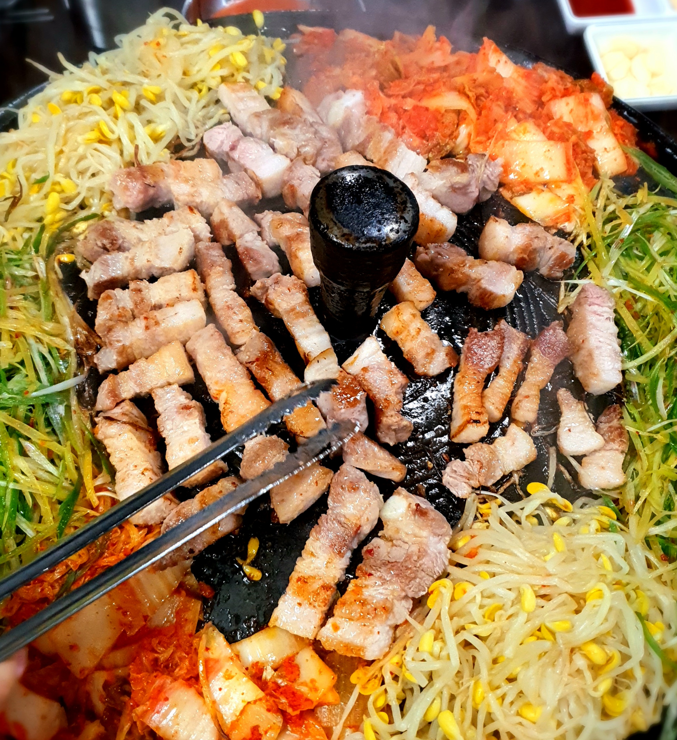 맛있는-삼겹살집으로-추천합니다.