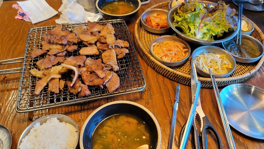 돈지돈지-간장-석쇠구이