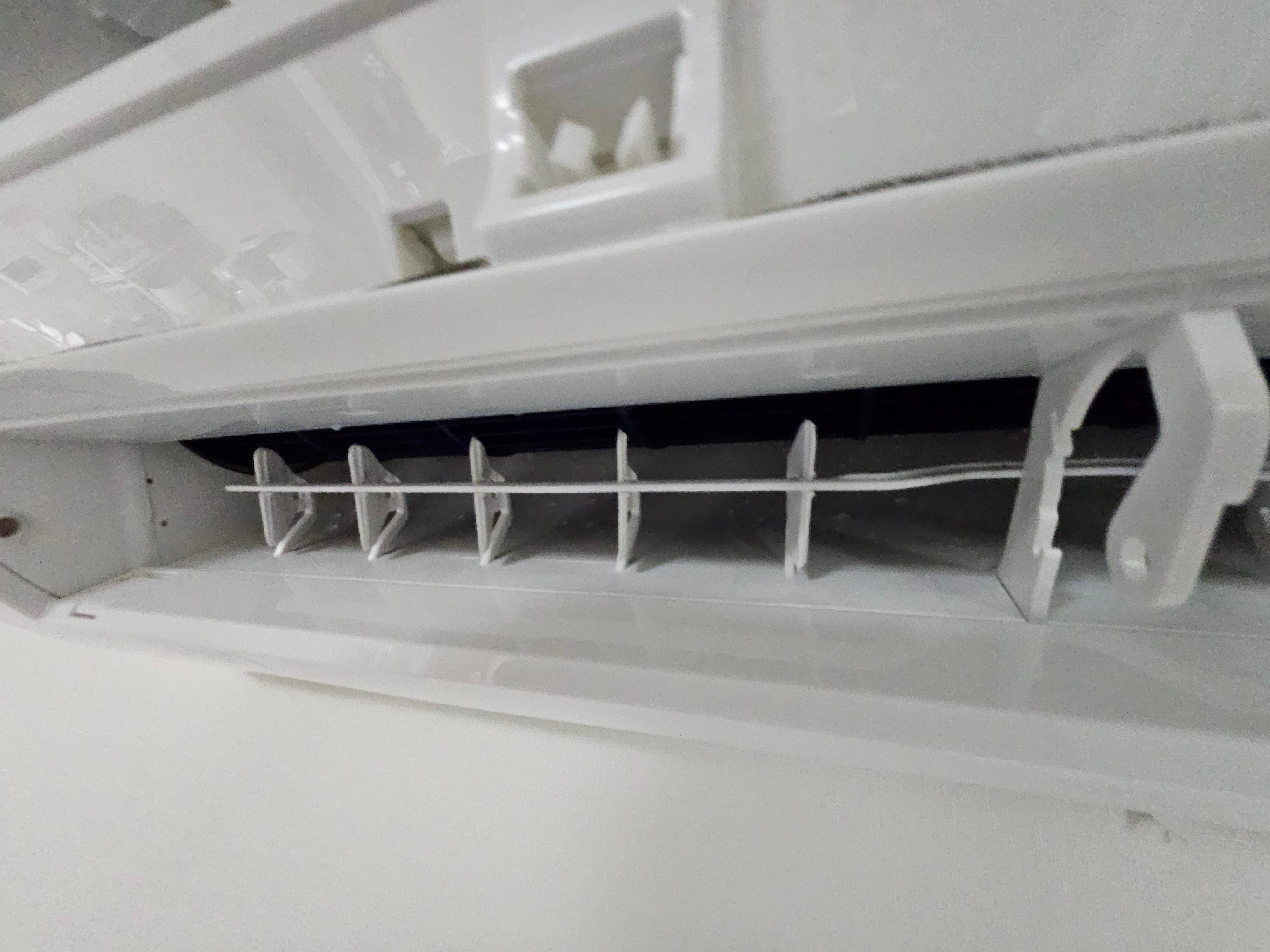 벽걸이에어컨 청소 후의 모습