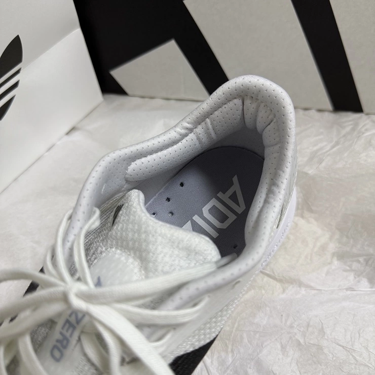 뒤꿈치를 잡아주는 쿠션