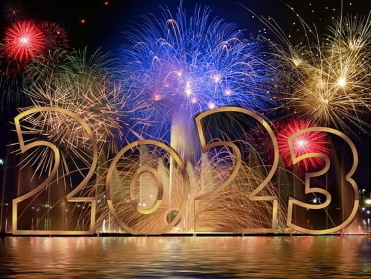 2023년-폭죽놀이-사진