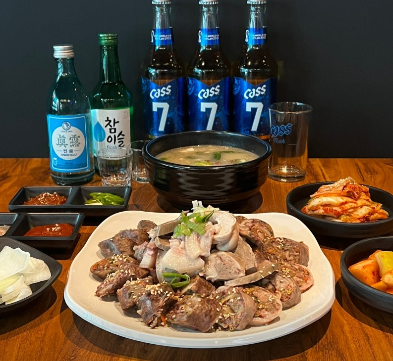생방송투데이 성수 쌀국수 맛집 안홍마오 / 충주 아바이순대 맛집 무궁화식당 안내