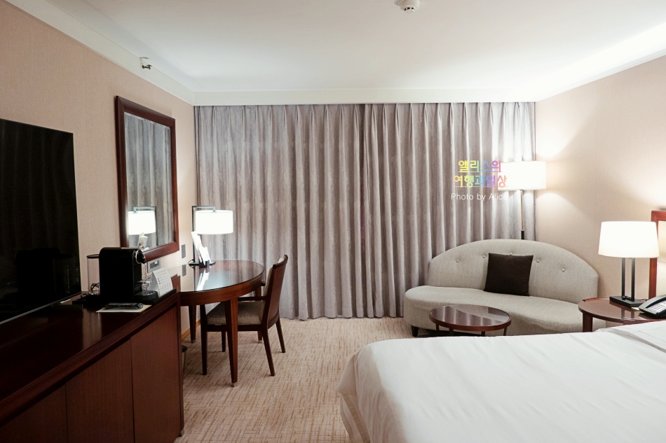 웨스틴 조선 서울 이그제큐티브 킹 룸 솔직후기