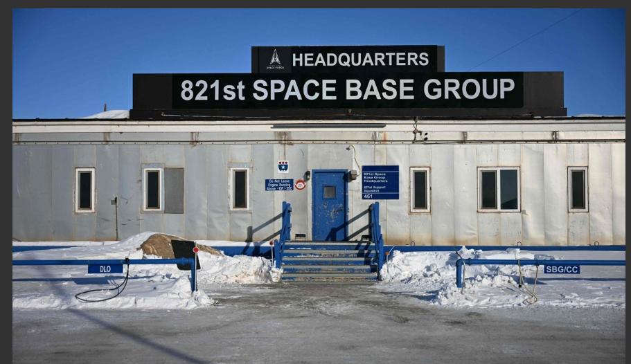 그린란드 주둔 미군 공군우주기지