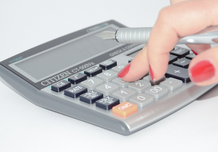 부산 아파트 경비원 월급 개요