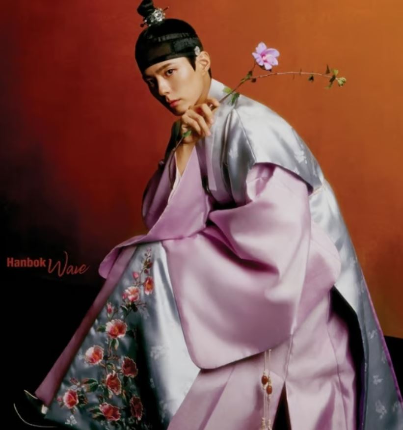 박보검 나이 학력 종교 프로필 ❘ 드라마 영화 ❘ 미용자격증 엄마 가족관계 키 혈액형