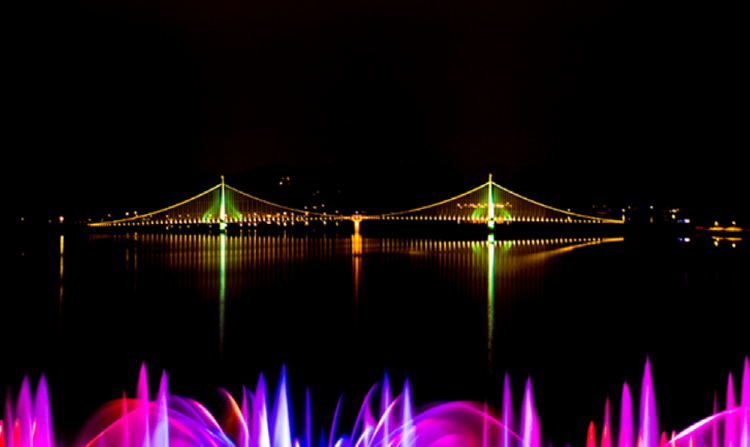 탑정호 출렁다리