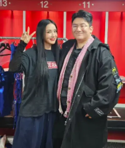방시혁-사진
