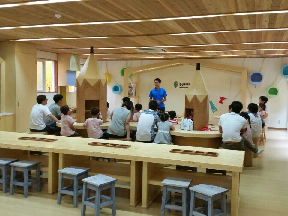 목재문화체험장에서 누구나 즐길 수 있는 목공체험