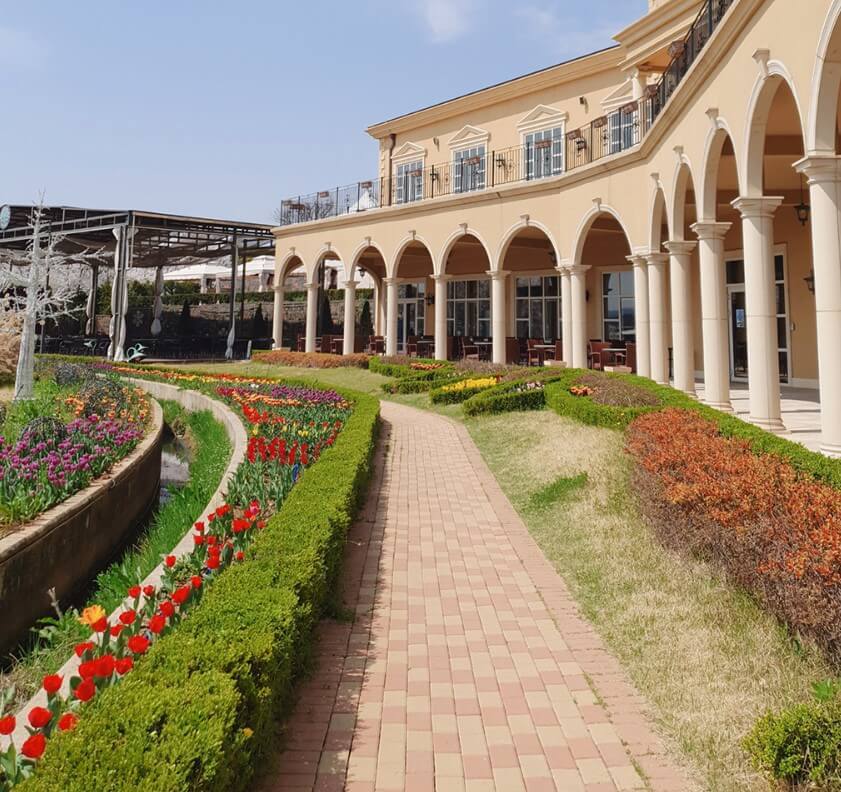 퍼스트가든 별빛이 흐르는 정원은 파주에 가 볼만한 곳으로 인기있는 곳입니다.