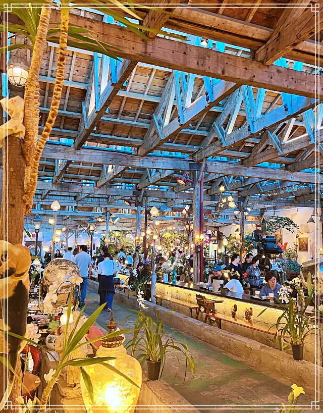 고두심이 좋아서 인천 강화도 방직 공장 개조 대형 베이커리 디저트 카페 맛집