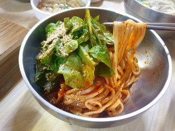 생활의달인 칼비빔국수 비빔 칼국수 달인 맛있는 칼국수집 은둔식달 오늘방송 맛집 정보