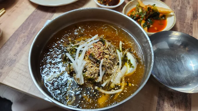 강원도 평창 메밀집 '유천막국수'