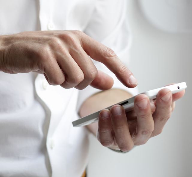 핸드폰 배터리 오래쓰는법 수명 늘리기