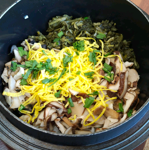 생방송투데이 묵은지고추장삼겹살 솥밥 한우물의법칙 청주 청남집