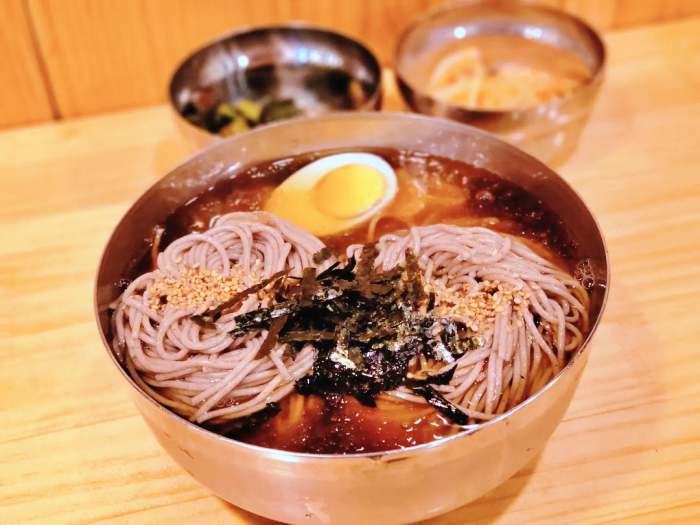 식객 허영만 백반기행 안재모 편 물 막국수 비빔막국수 들기름막국수 온면 돈가스 고양 원당 맛집 소개