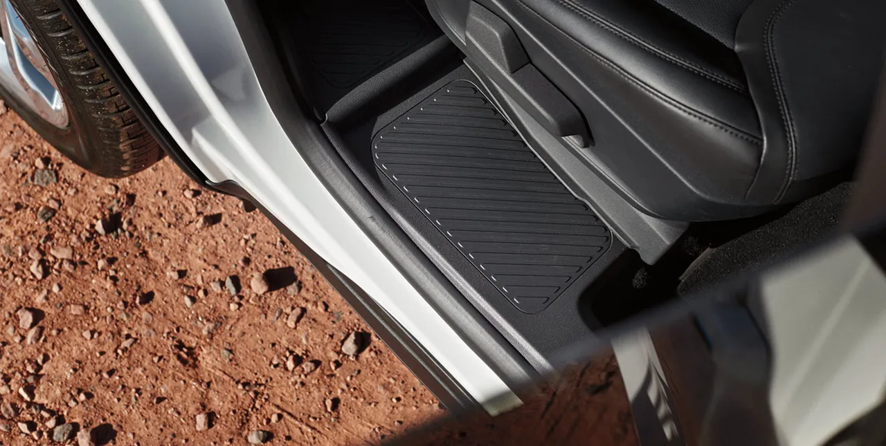 포드 익스플로러 하이브리드 이미지