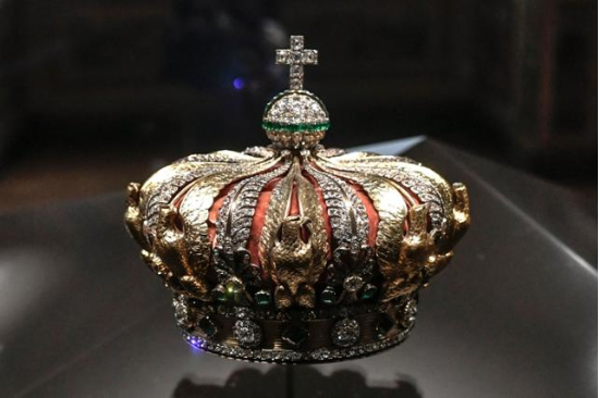 7분 만에 털린 루브르 박물관&hellip; 프랑스 황실 보석 도난 전말 정리 관련 사진