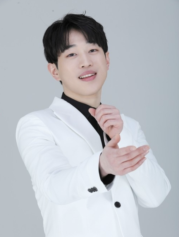 안성훈 프로필 화보