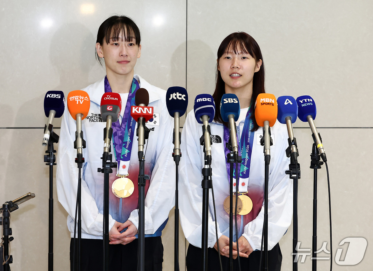 이소희 백하나 아시안게임 배드민턴 여자복식 결승 관련 사진 5