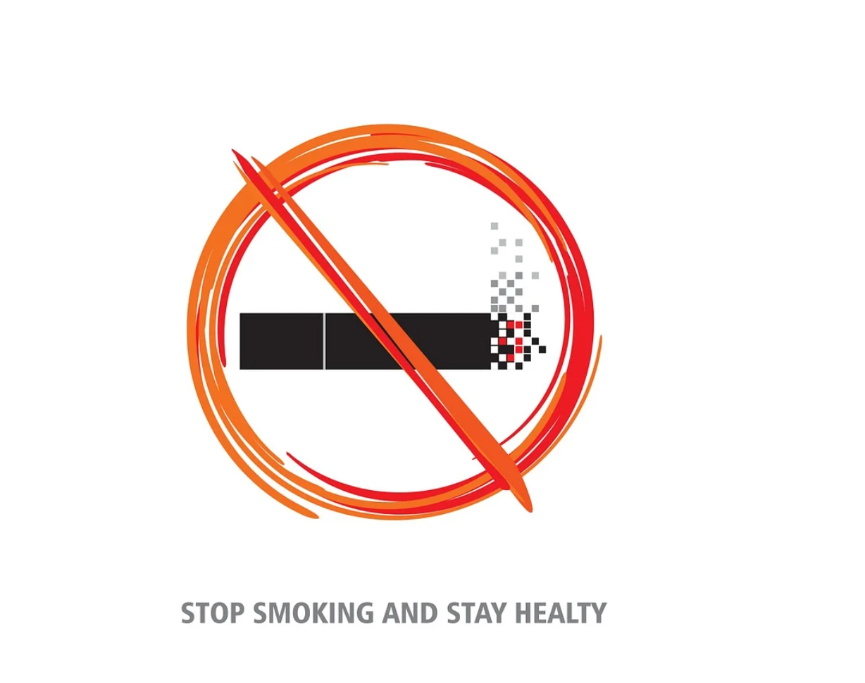 흡연과 음주를 동시에 하는 경우,
구강암 발생 위험은 일반인보다 약 15배까지 증가한다.