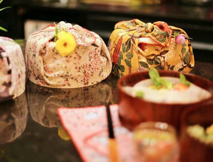 생방송오늘저녁 한남동 블랜딩 티 커피 자개 옻칠 나전칠기 거장 작가 갤러리 카페 맛집 추천