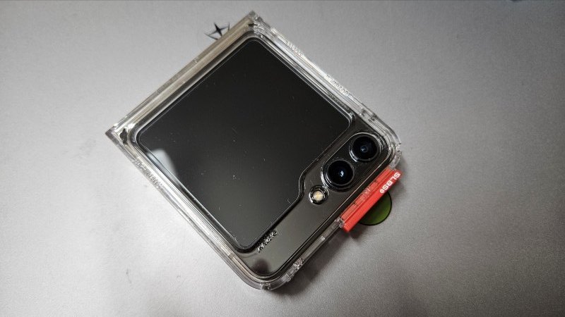 태그 플랫 케이스