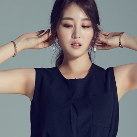 신아영 아나운서 골반 움짤 결혼 나이 프로필