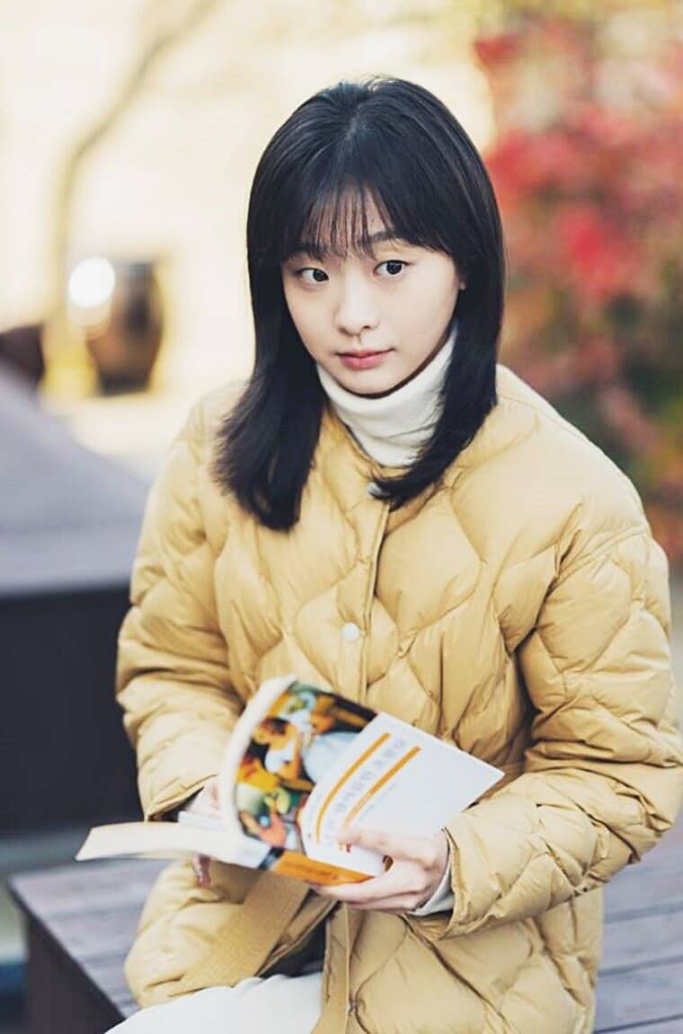 배우-김다미