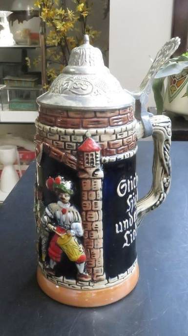 로텐부르크 역사가 담긴 맥주 잔