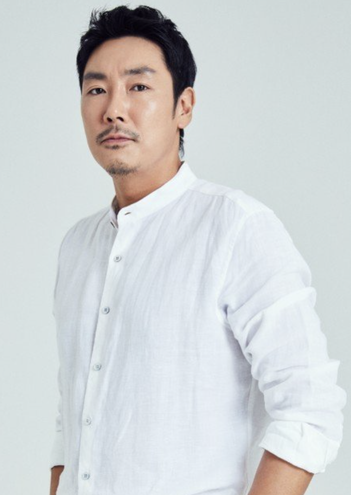 조진웅 작품활동