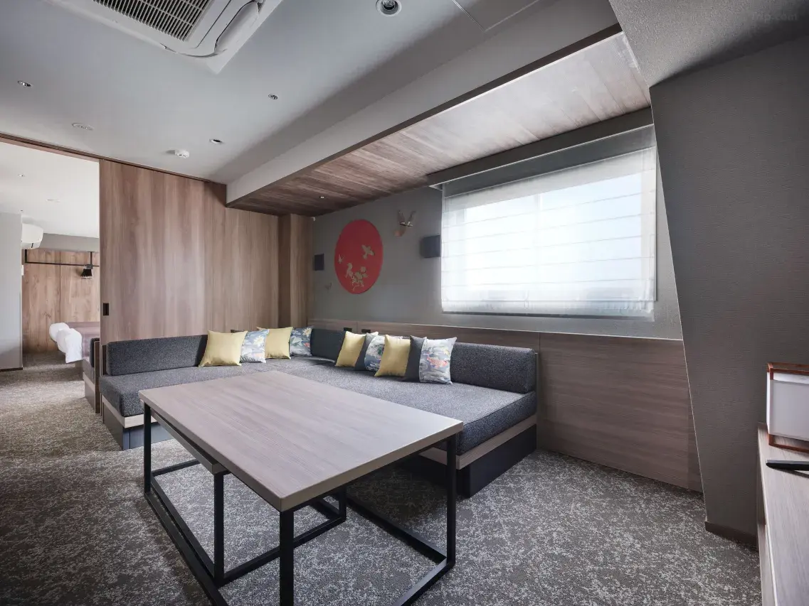 몬데이아파트프리미엄교토역가모가와_거실