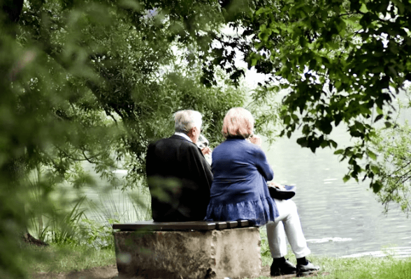 60대 이상 영양제 추천: 활기찬 노년 위한 맞춤 영양소!