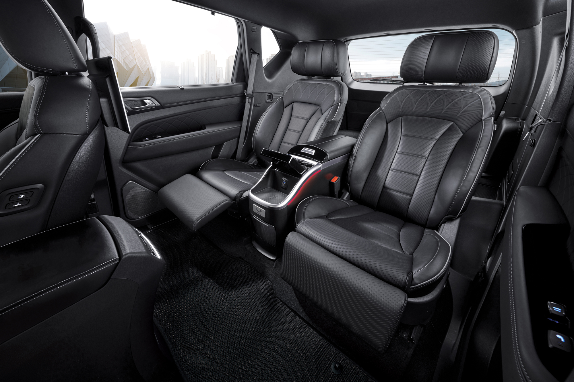 KGM 렉스턴 써밋