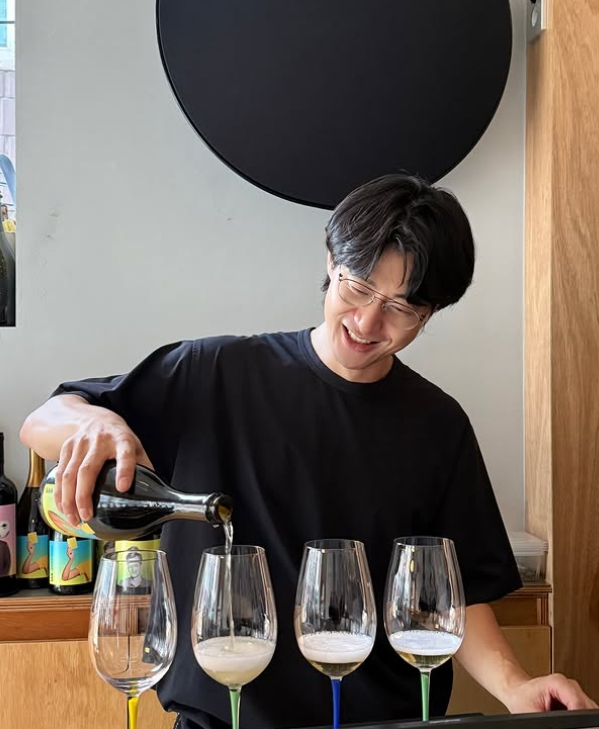 🍽️ 박민혁 공격수 셰프 프로필[+와인바 킥 위치&amp;#44; 나혼산에 나온 그곳]