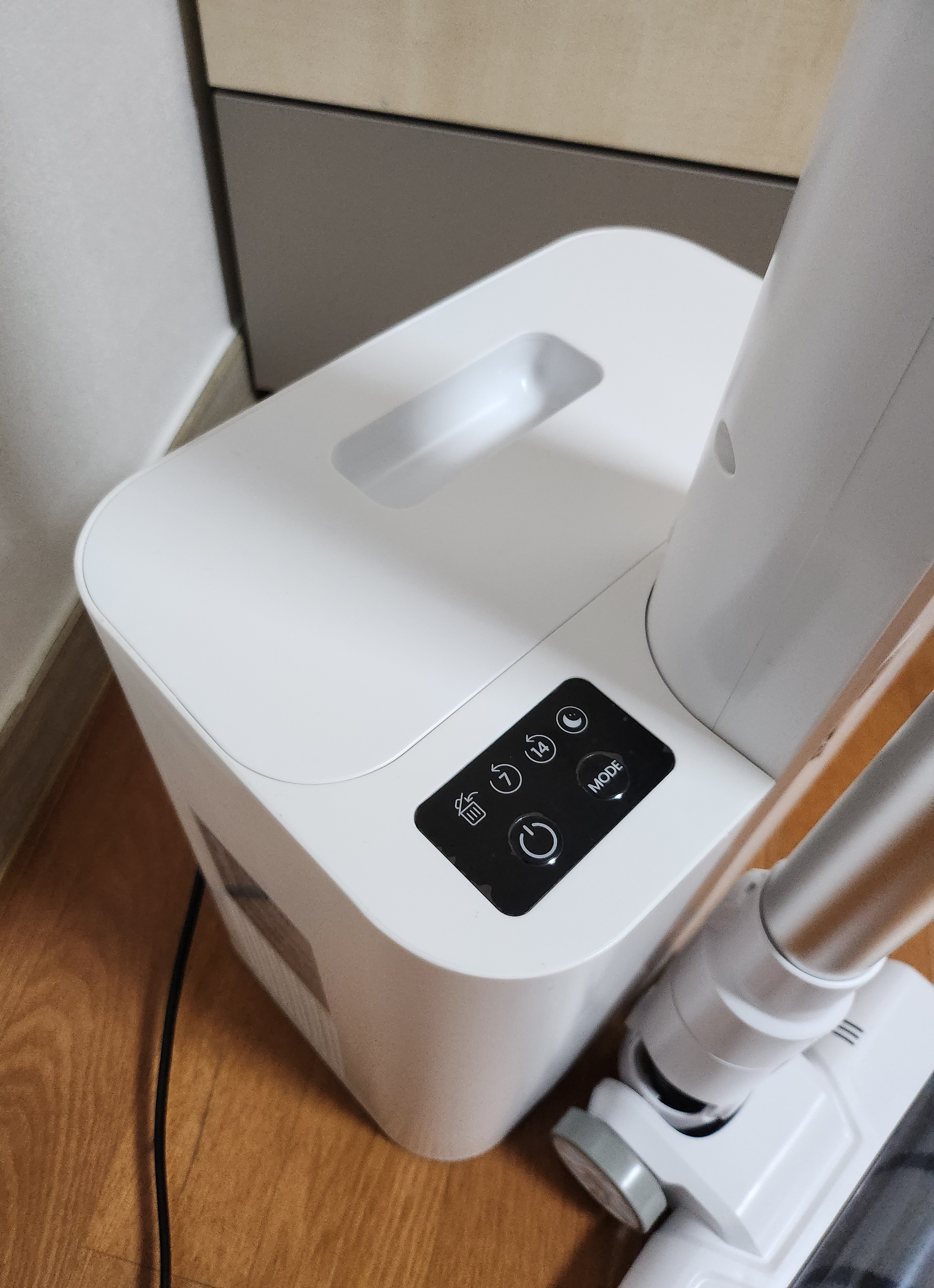 생활공작소 무선 청소기 클린 스테이션 SGRV2 내돈내산 후기 4