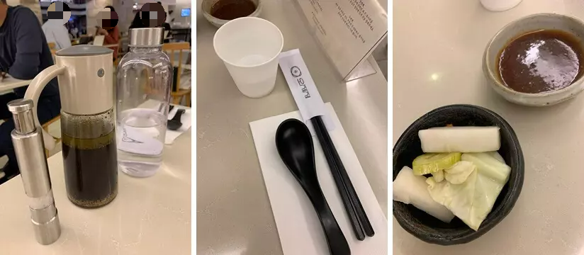 소금, 물, 유자 드레싱, 컵, 식기류, 돈가스 소스, 피클