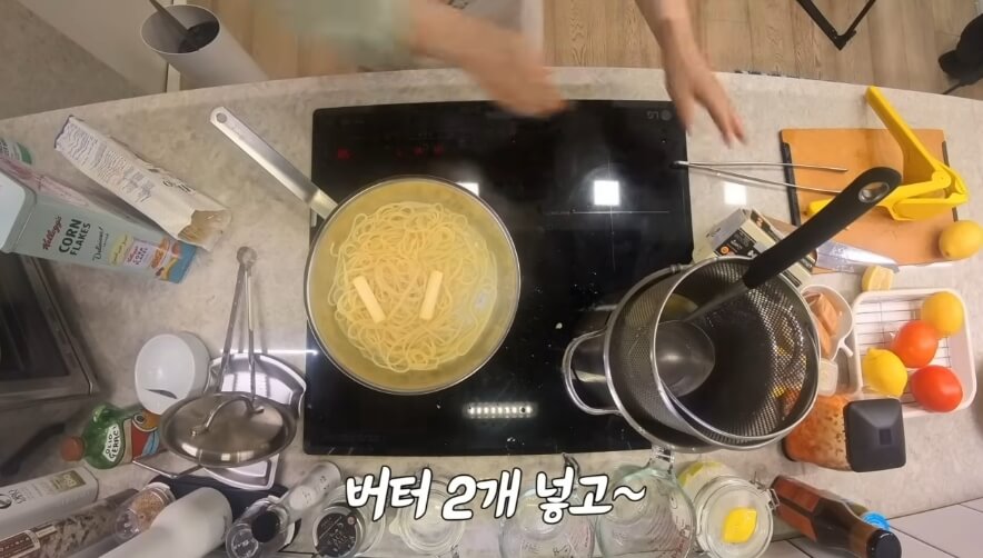 최화정 프라이팬&amp;#44; 치즈&amp;#44; 데미글라스 소스&amp;#44; 파스타면