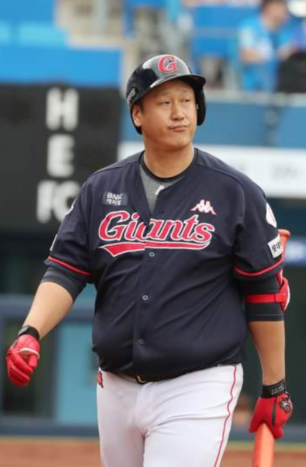 이대호 선수 사진