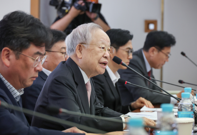 노란봉투법 우려 손경식 경총 회장 첫 단독 기자회견