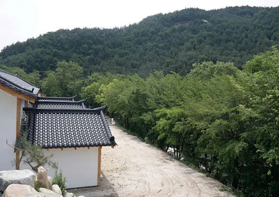 거암독채펜션