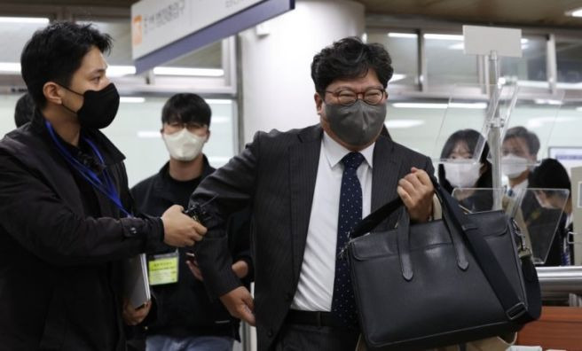 이승엽 변호사 이해충돌 논란