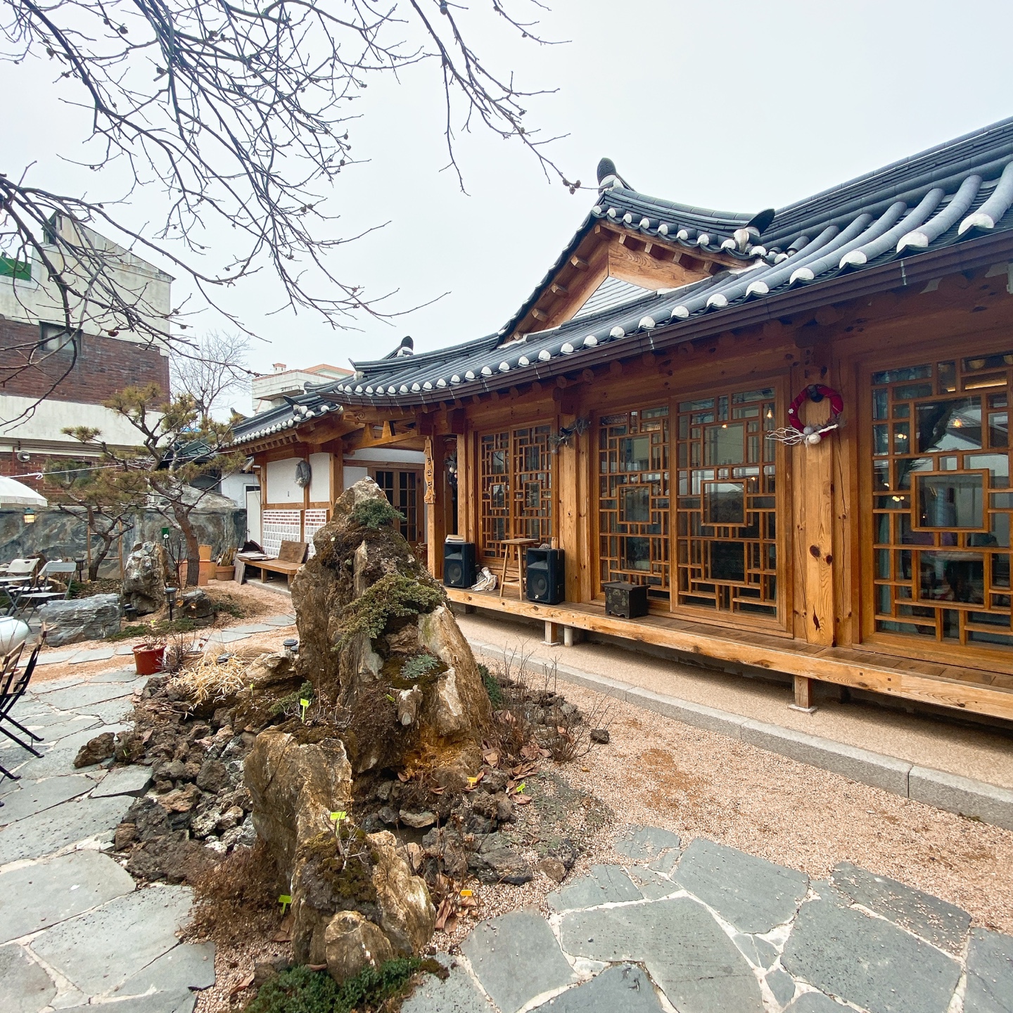 수원 화성 행궁 전통 한옥 카페 곶감말이 경안당