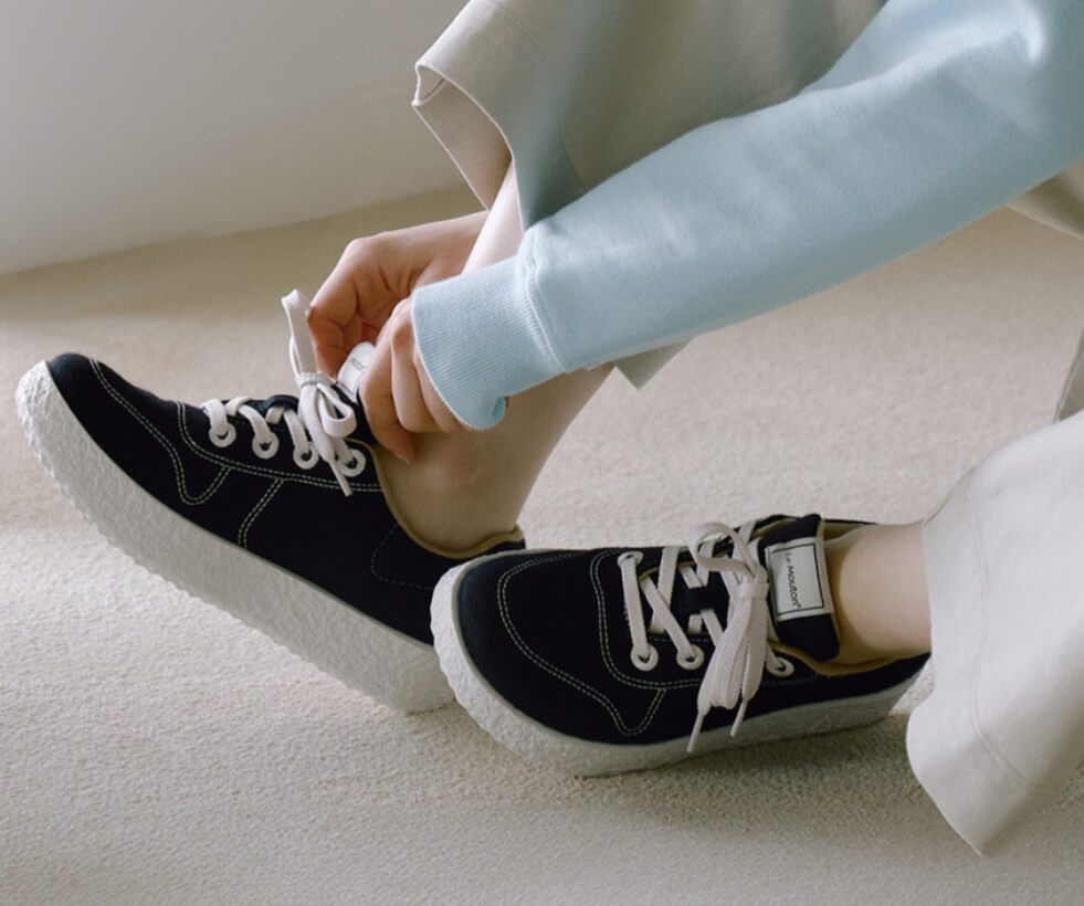 르무통 메이트 운동화 착용