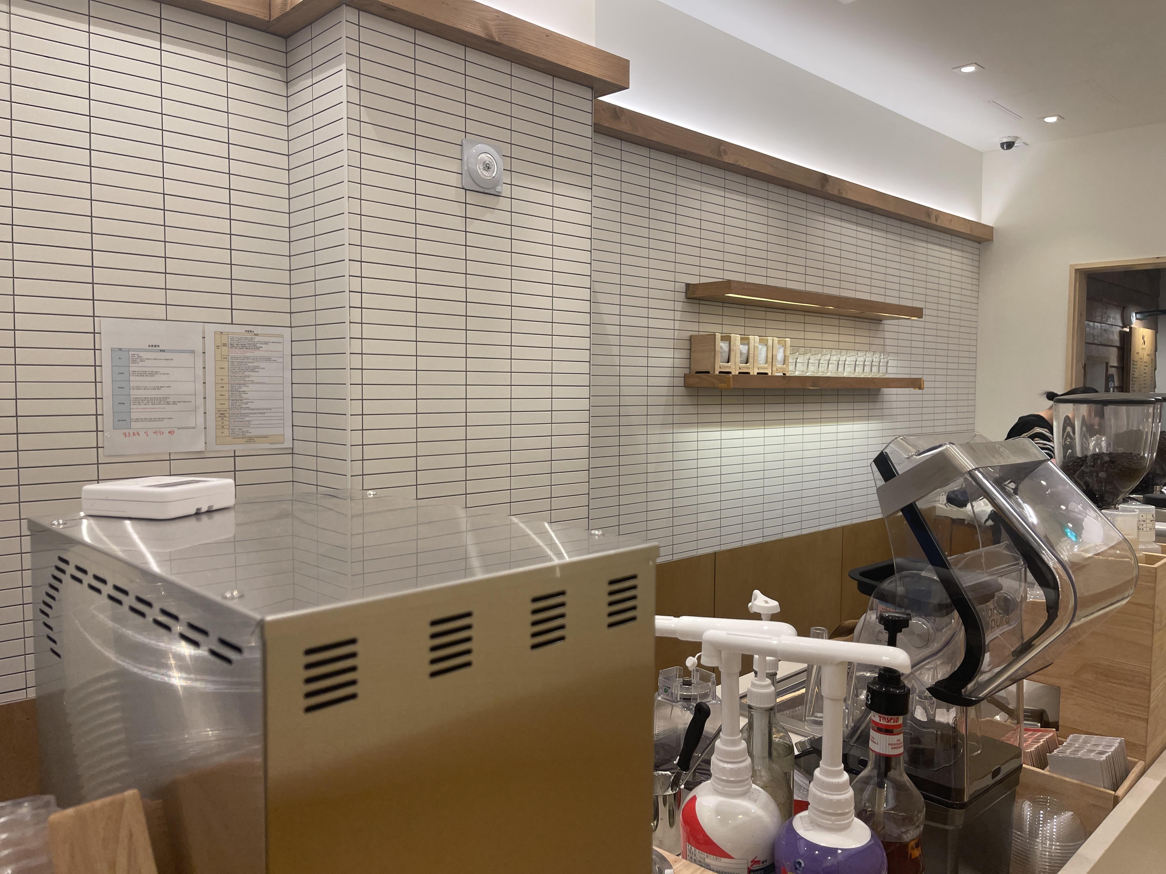 텐퍼센트커피 내부