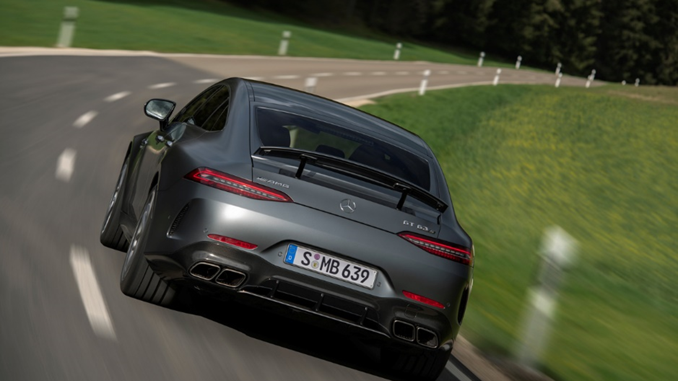 벤츠 AMG GT 43 4도어