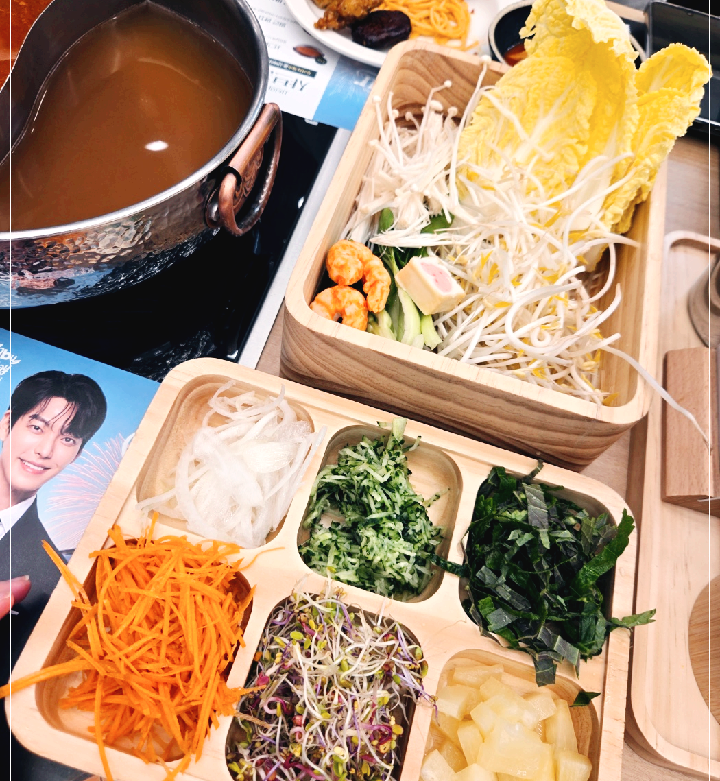 샤브올데이 육수 종류 안내, 시그니처 양지 육수, 얼큰 양지 육수, 소고기 사골 육수, 산천 마라 육수 선택가이드